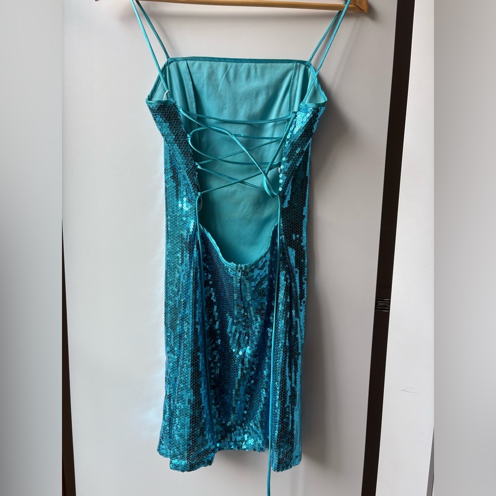 Y2K Sparkling Teal Sequin Backless Dress